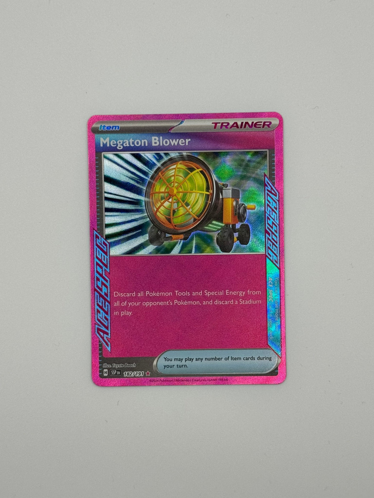 Pokémon-Karte Megaton Blower (Trainer Gallery) mit violettem Rand, vollflächiger Grafik